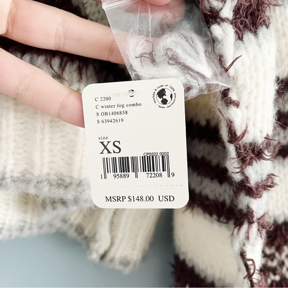 NWT Free People Check Me Out Pullover Sweater in Winter Fog Combo - Picture 4 of 7